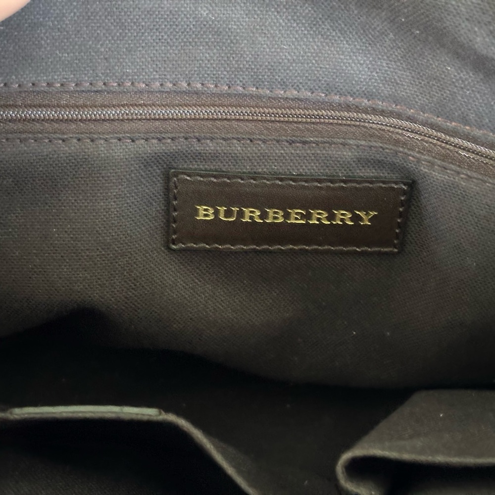 Burberry Tan and Black Satchel with Iconic Design - Picture 2 of 7